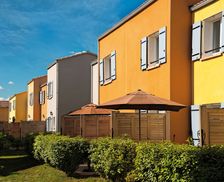 France  L'ISLE-SUR-LA-SORGUE vacation rental compare prices direct by owner 11710294
