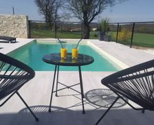 France Tarn-et-Garonne Saint-Beauzeil vacation rental compare prices direct by owner 13142392