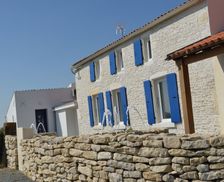 France Charente-Maritime Marans vacation rental compare prices direct by owner 13160397