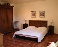 France Dordogne Conne-de-Labarde vacation rental compare prices direct by owner 15486608
