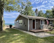 United States Michigan East Tawas vacation rental compare prices direct by owner 23888752