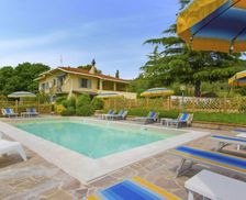 Italy Tuscany Montaione vacation rental compare prices direct by owner 15411130