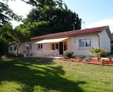 France Gers Mirande vacation rental compare prices direct by owner 15470036