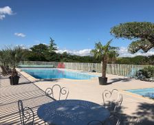 France Charente-Maritime Saint-Simon-de-Pellouaille vacation rental compare prices direct by owner 23829166