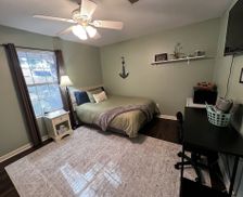 United States Florida Gulf Breeze vacation rental compare prices direct by owner 23891810