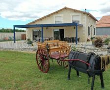 France Nouvelle-Aquitaine Salles-de-Barbezieux vacation rental compare prices direct by owner 25217289