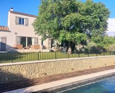 France Vaucluse Oppède vacation rental compare prices direct by owner 25259551