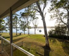 Australia NSW Gwandalan vacation rental compare prices direct by owner 33310790