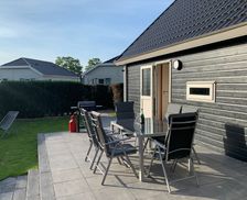 Netherlands Noord-Holland Lathum vacation rental compare prices direct by owner 24620010