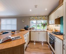 United Kingdom Cornwall and Isles of Scilly Camelford vacation rental compare prices direct by owner 25177821