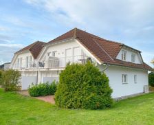 Germany Rügen Sagard vacation rental compare prices direct by owner 29052085
