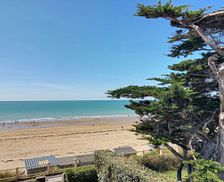 France  Jullouville vacation rental compare prices direct by owner 26175934