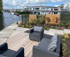 Netherlands Friesland Lemmer vacation rental compare prices direct by owner 33286577