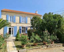 France Charente-Maritime Saint-Mard vacation rental compare prices direct by owner 34774565