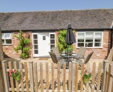 United Kingdom Peak District Nuneaton vacation rental compare prices direct by owner 34924974