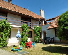 Czechia Ústí nad Labem Region Mneteš vacation rental compare prices direct by owner 33362326