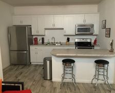 United States Iowa Fort Madison vacation rental compare prices direct by owner 33304801