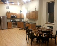 United States Wisconsin Cochrane vacation rental compare prices direct by owner 24950092