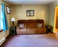 United States Wisconsin Eau Claire vacation rental compare prices direct by owner 3736152