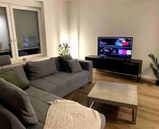Germany Nordrhein-Westfalen Essen vacation rental compare prices direct by owner 33494026