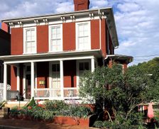 United States Virginia Staunton vacation rental compare prices direct by owner 857529