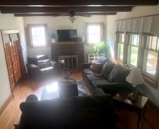 United States Illinois Champaign vacation rental compare prices direct by owner 8276549