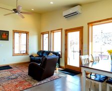 United States Utah Moab vacation rental compare prices direct by owner 120437