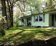 United States Pennsylvania Easton vacation rental compare prices direct by owner 926165