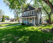 United States North Dakota Bismarck vacation rental compare prices direct by owner 2117365