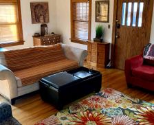 United States Minnesota Saint Paul vacation rental compare prices direct by owner 188982