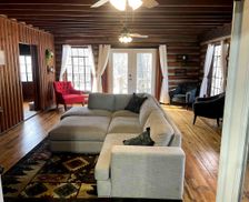 United States Michigan City of the Village of Clarkston vacation rental compare prices direct by owner 33531530