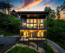 United States Tennessee Gatlinburg vacation rental compare prices direct by owner 32591895