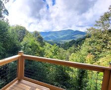 United States North Carolina Cullowhee vacation rental compare prices direct by owner 33174022