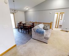 United States Kansas Hays vacation rental compare prices direct by owner 33541164