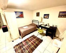 United States New York Queens vacation rental compare prices direct by owner 32253716