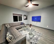 United States Nevada Las Vegas vacation rental compare prices direct by owner 25056108