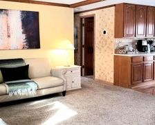 United States Michigan Belleville vacation rental compare prices direct by owner 1337502