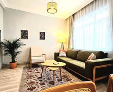 Turkey Beyoğlu İstanbul vacation rental compare prices direct by owner 9248426