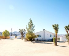 United States California Pioneertown vacation rental compare prices direct by owner 9810935