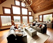 United States New York Windham vacation rental compare prices direct by owner 11489375