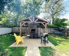 United States Kansas Salina vacation rental compare prices direct by owner 11489158