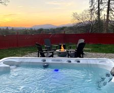 United States California Oakhurst vacation rental compare prices direct by owner 10194379