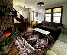 United States Illinois Bloomington vacation rental compare prices direct by owner 29727655