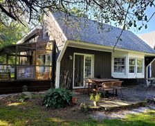 United States Michigan Vermont vacation rental compare prices direct by owner 28676040