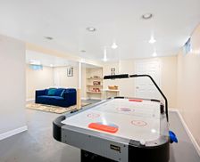 United States Michigan Ypsilanti vacation rental compare prices direct by owner 28310136