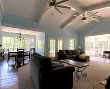 United States Alabama Lincoln vacation rental compare prices direct by owner 28640599