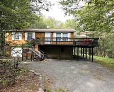 United States Pennsylvania Tobyhanna vacation rental compare prices direct by owner 27406841