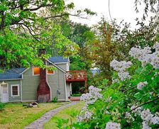 United States New York Woodstock vacation rental compare prices direct by owner 11596322