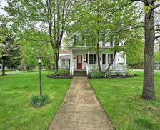 United States New York Westfield vacation rental compare prices direct by owner 2790132