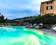 Italy Province of Lucca Lucca vacation rental compare prices direct by owner 11471794